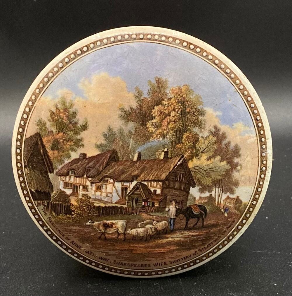 Antique Victorian F & R Pratt Pot Anne Hathaway’s Cottage Stratford c1850